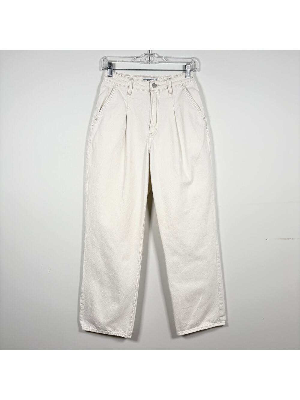 Abercrombie & Fitch Neutral Pleated Curve Love Off White High Rise Loose Jeans